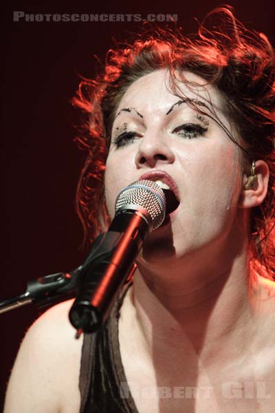 THE DRESDEN DOLLS - 2006-05-18 - PARIS - Le Bataclan - 